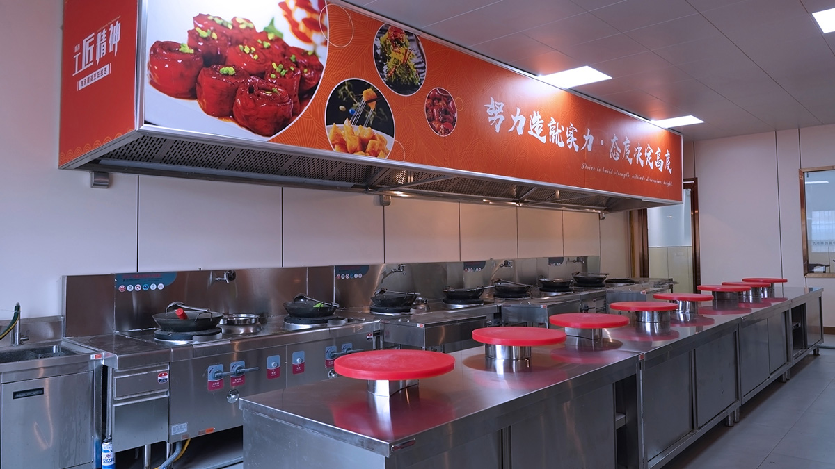 1650761398903889.jpg 学校环境5.jpg